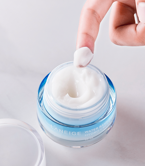 kem dưỡng ẩm Laneige Water Bank Hydro Cream Ex hấp thụ nhanh trên da